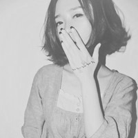 唯美悲伤黑白头像图片大全