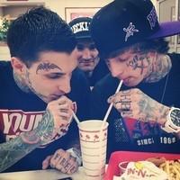 超个性霸气男生带纹身头像图片