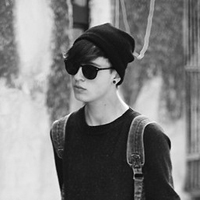 唯美黑白图片成熟男欧美头像大全