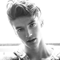 唯美黑白图片成熟男欧美头像大全