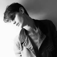 唯美黑白图片成熟男欧美头像大全