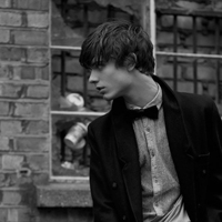 唯美黑白图片成熟男欧美头像大全