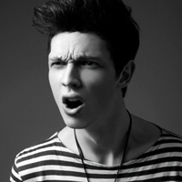 唯美黑白图片成熟男欧美头像大全