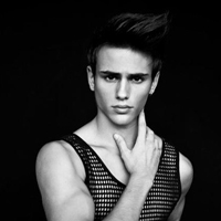 唯美黑白图片成熟男欧美头像大全