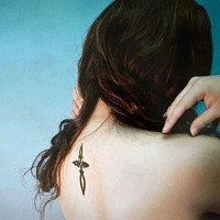 个性的女生纹身QQ头像图片