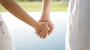 牵手的幸福唯美非主流图片