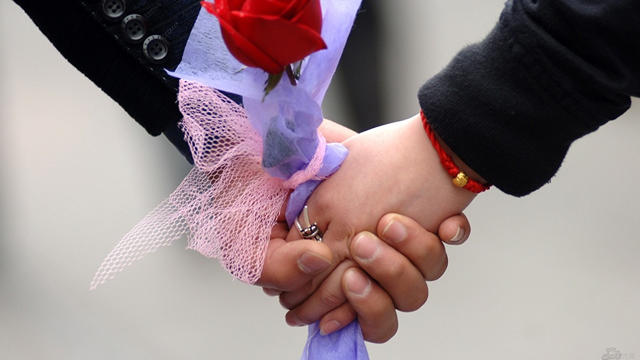 牵手的幸福唯美非主流图片