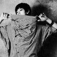 欧美范伤感憔悴黑白男生头像图片