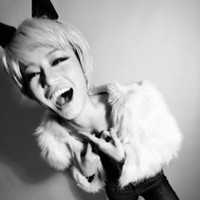 最新非主流女生黑白头像图片