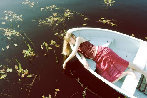 好看的女生意境伤感图片