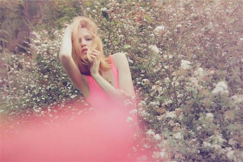 好看的女生意境伤感图片