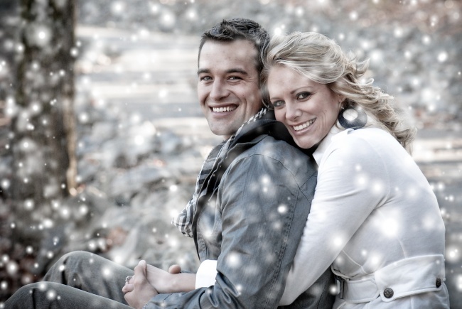 欧美风情侣拥抱意境图片