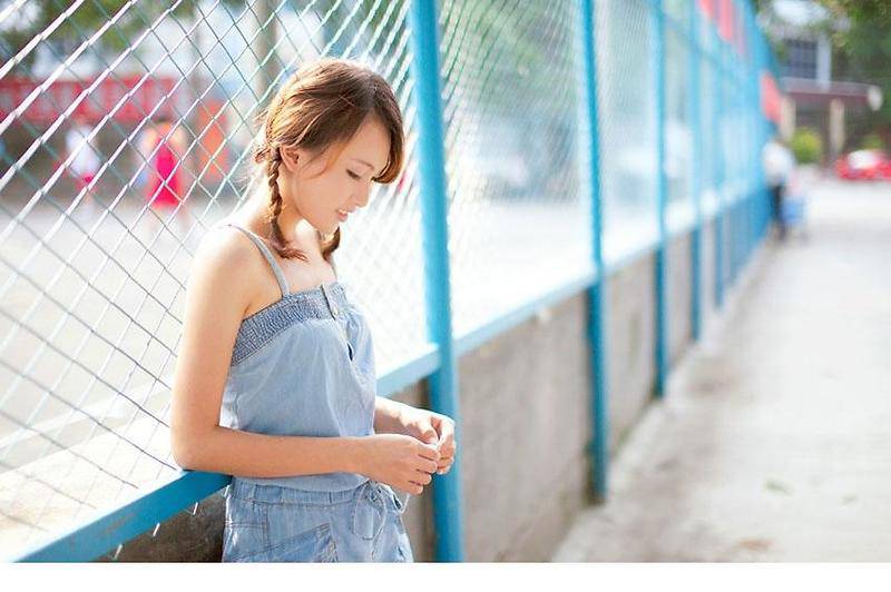 真人个性时尚女生图片大图