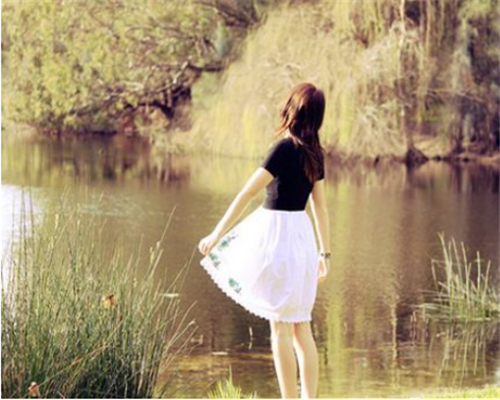 清澈的眼眸新日系女生图片