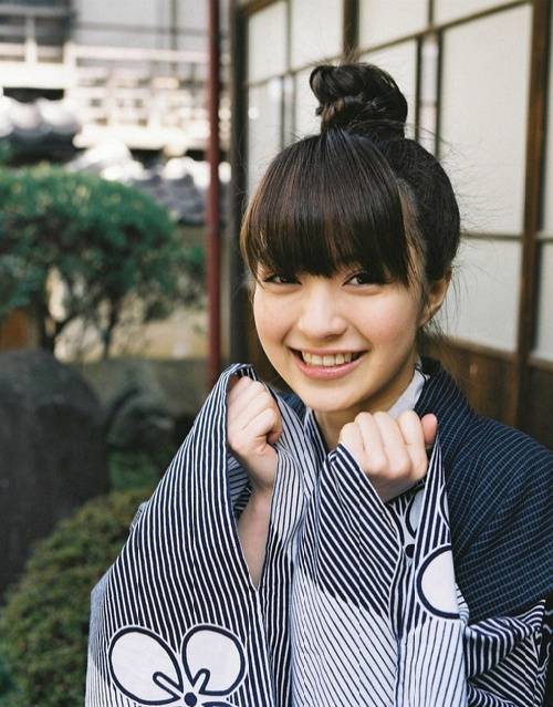 楚楚动人笑的好看的女生图片大全