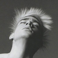 欧美男模超拽黑白头像图片