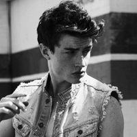 欧美男模超拽黑白头像图片