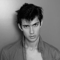 欧美男模超拽黑白头像图片