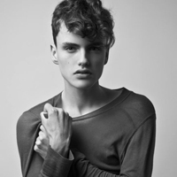 欧美男模超拽黑白头像图片