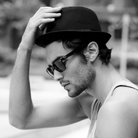 欧美男模超拽黑白头像图片