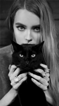 欧美黑白女生个性空间素材皮肤大图