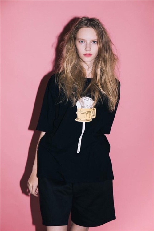 欧美女生小清新手机锁屏壁纸高清图片