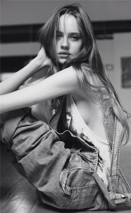 手机壁纸欧美范女黑白创意写真