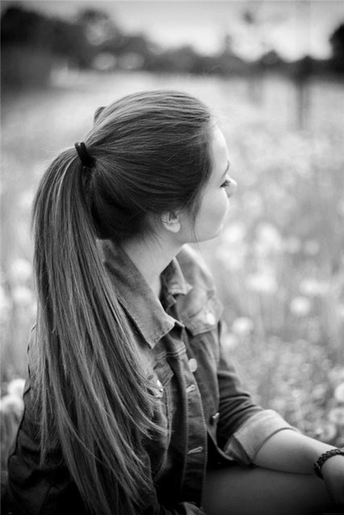 欧美女生个性手机壁纸黑白图片