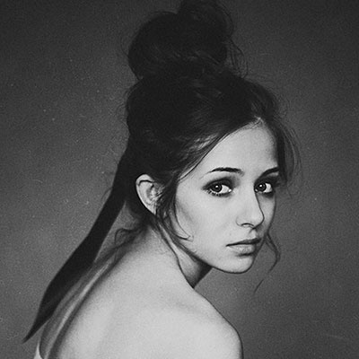 欧美美女黑白甜美头像