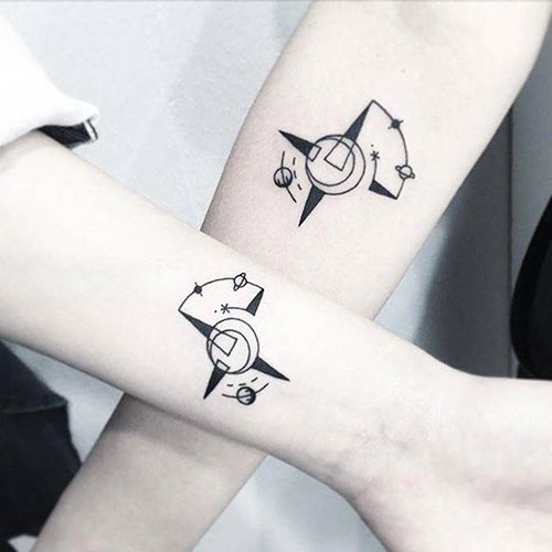 欧美小清新情侣黑白纹身图案