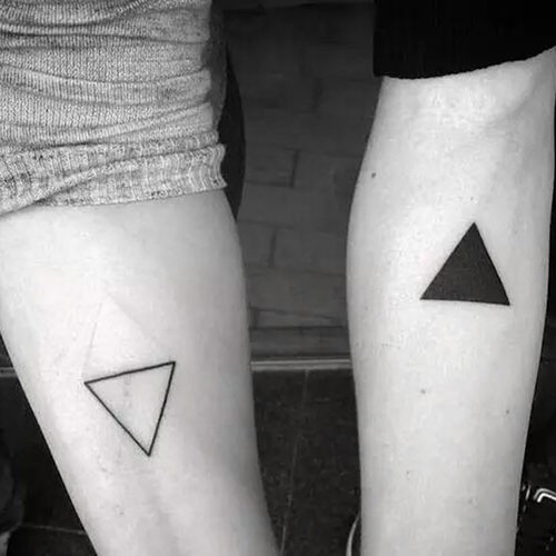 欧美小清新情侣黑白纹身图案