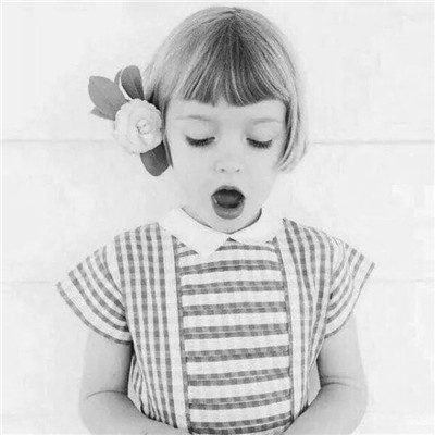 可爱呆萌欧美小孩黑白头像