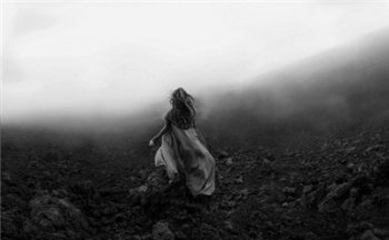 欧美伤感黑白意境图片欣赏