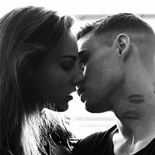 欧美情侣黑白个性头像精选