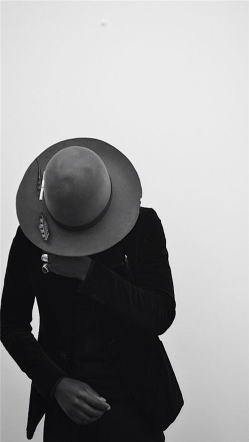 悲伤欧美男生个性壁纸黑白素材