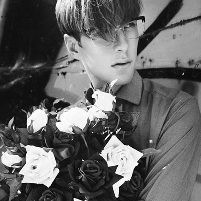 帅气欧美男生头像黑白西装精选图片