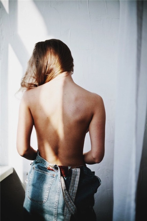 个性欧美女生重口味颓废壁纸