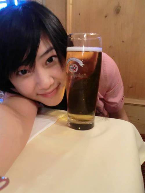 唯美安静有笑眼女生图片大全