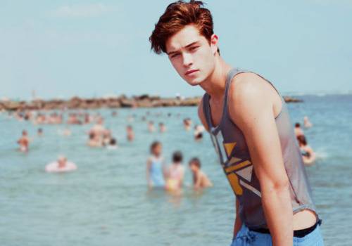 唯美颓废欧美范男生图片