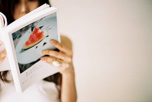 灰色伤感意境非主流女生图片