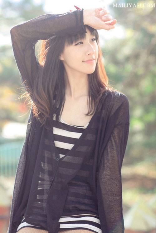 唯美梦幻女生图片 你的时光生如夏花