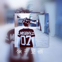 意境背影男生带字头像图片大全