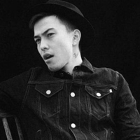 欧美黑白帅哥头像图片高清