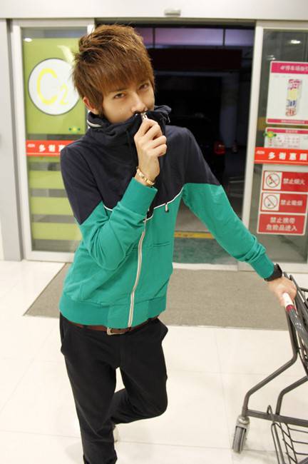 唯美男生图片素材 距离也是种美