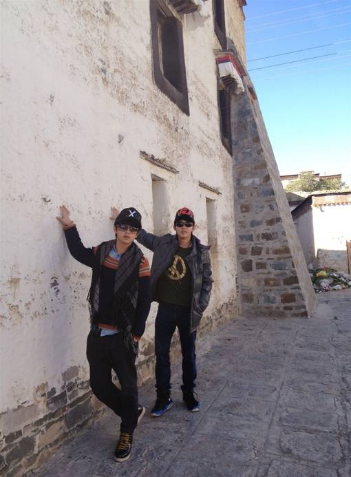 满满的回忆好看的男生图片大全和你分享