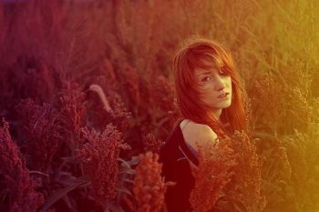 唯美夕阳背影90后女生图片