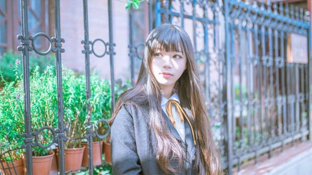 中学唯美清晰女生图片