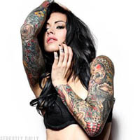 喝酒纹身的霸气欧美女生头像图片大全