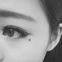 欧美个性纹身女生头像大图片大全