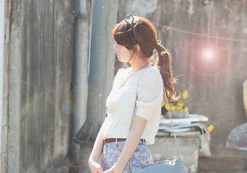 fzl长发忧郁伤感女生图片